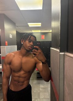 Maxx - Male escort in Ahmedabad Photo 3 of 3