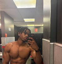 Maxx - Male escort in Ahmedabad Photo 3 of 3