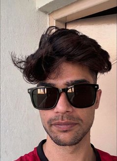 maxx - Male escort in Bangalore Photo 1 of 4