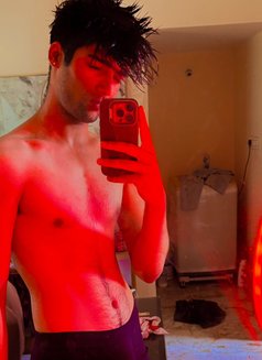 maxx - Male escort in Bangalore Photo 4 of 4