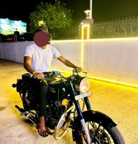 Maxx - Acompañantes masculino in Pune