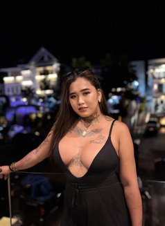Maxxie Collins - escort in Manila Photo 6 of 6