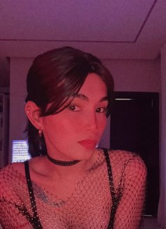 Maxxie - Transsexual escort in Riyadh Photo 1 of 6