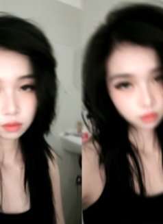 Maxxine - escort in Manila Photo 2 of 5