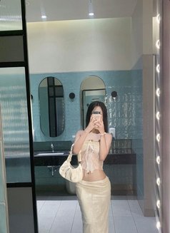 Yanin Best Sweet Services - Transsexual escort in Dubai Photo 8 of 11