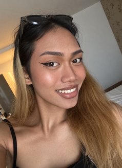 May - Transsexual escort in Pattaya Photo 2 of 12