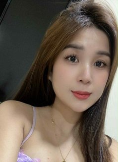 Có thể may mắn - escort in Abu Dhabi Photo 5 of 5