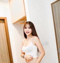 May May - escort in Taipei Photo 1 of 8