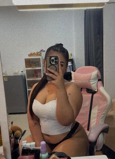 May Melanie - escort in Phuket Photo 8 of 10