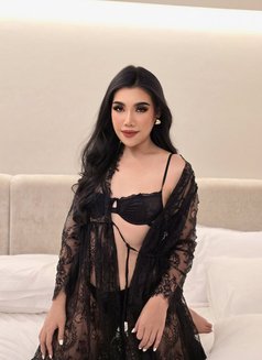 May Yung Lady And Sexsy - escort in Riyadh Photo 3 of 5