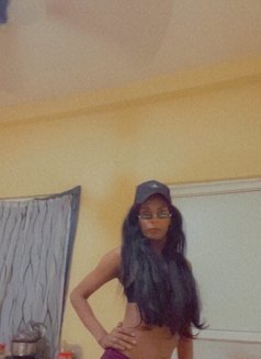 Maya 9, - Transsexual escort in Colombo Photo 16 of 23