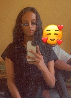 Maya 9, - Transsexual escort in Colombo Photo 21 of 23
