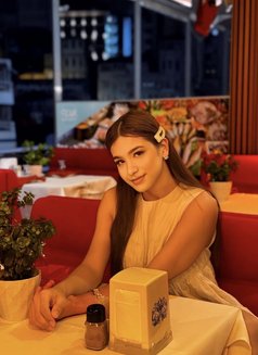 Banu - Transsexual escort in İstanbul Photo 12 of 18