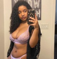 Maya - escort in Kuwait