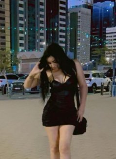 Maya - escort in Abu Dhabi Photo 3 of 5