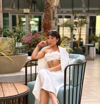 Maya - puta in Dubai