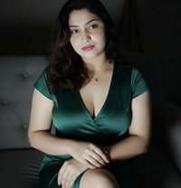 ꧁🦋 NATASHA 🦋🦋 CAM & REAL MEET 🦋꧂ - escort in Mumbai Photo 5 of 7