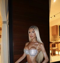 🇷🇺MAYA , check my IG - Transsexual escort in Bali Photo 27 of 27