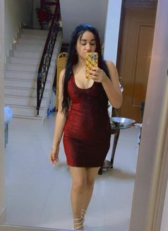 Maya - escort in Abu Dhabi Photo 7 of 9