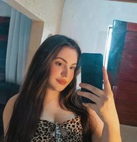 Maya - puta in Abu Dhabi