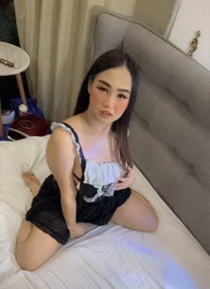 Maya - escort in Al Juffair Photo 4 of 4