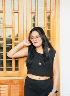 Maya - puta in Ludhiana Photo 4 of 4