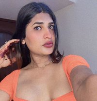 Maya - Transsexual escort in Bangalore Photo 1 of 4