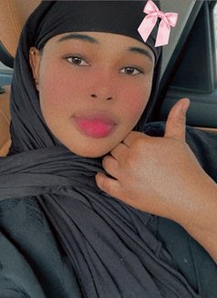 Maya Escorts - puta in Dammam Photo 3 of 3