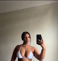 Maya - escort in Muscat