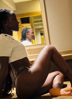 Maya - puta in Pattaya Photo 1 of 4