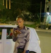 Almah - Transsexual escort in Nairobi