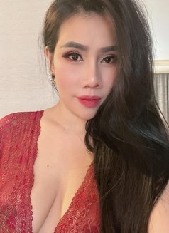Maya - escort in Dubai Photo 3 of 4