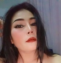 Maya full service available - escort in Doha