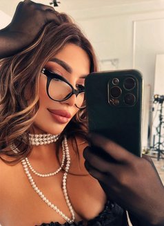 Maya - escort in Dubai Photo 7 of 8