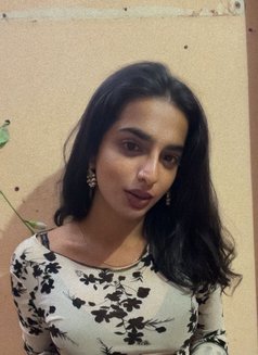 Maya Here - Acompañantes transexual in Hyderabad Photo 2 of 3