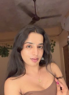 Maya Here - Transsexual escort in Hyderabad Photo 3 of 3