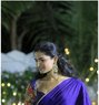 Maya Hot Shemale - Acompañantes transexual in Hyderabad Photo 1 of 2