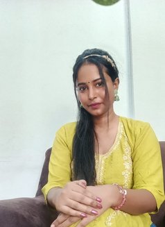 Maya - escort in Bangalore Photo 1 of 1