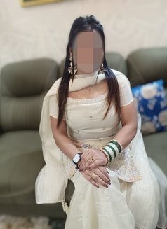 🦄Maya🧚 - puta in Bangalore Photo 1 of 7