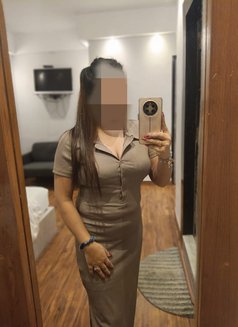 🦄Maya🧚 - puta in Bangalore Photo 6 of 7