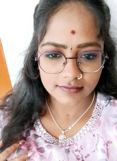 Maya - escort in Chennai Photo 3 of 3