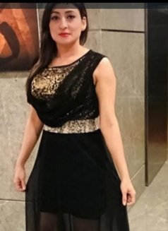 Maya - escort in Dubai Photo 1 of 6