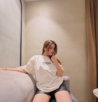 Maya - escort in Kochi