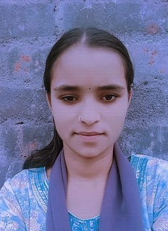 Maya - puta in Pune Photo 1 of 1