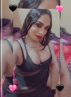 Maya - Transsexual escort in Bangalore Photo 16 of 16