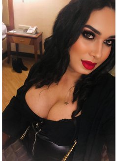 Maya - Transsexual escort in Bangalore Photo 28 of 29