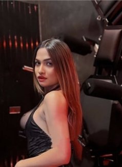 Maya - Transsexual escort in New Delhi Photo 16 of 19