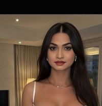 Maya - Transsexual escort in New Delhi Photo 19 of 23