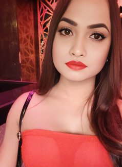 Maya - Transsexual escort in New Delhi Photo 22 of 29