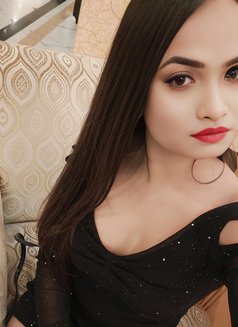 Maya - Transsexual escort in New Delhi Photo 27 of 29